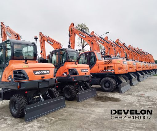 Máy xúc Develon Bánh Lốp DX55W