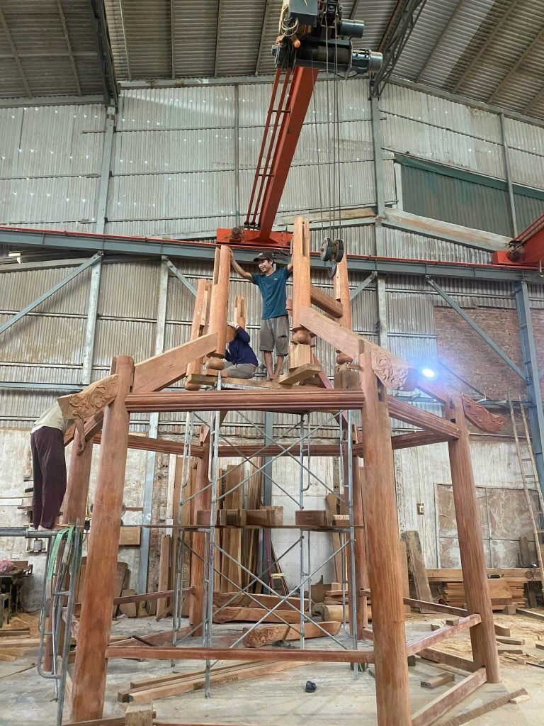 Làm nhà gỗ tại Lào Cai