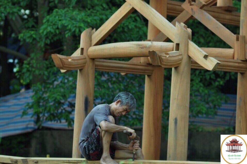 Tay nghề thợ làm nhà gỗ