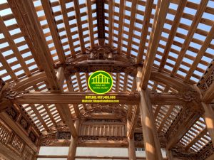 Làm nhà gỗ xoan 3 gian tại Bạc Liêu